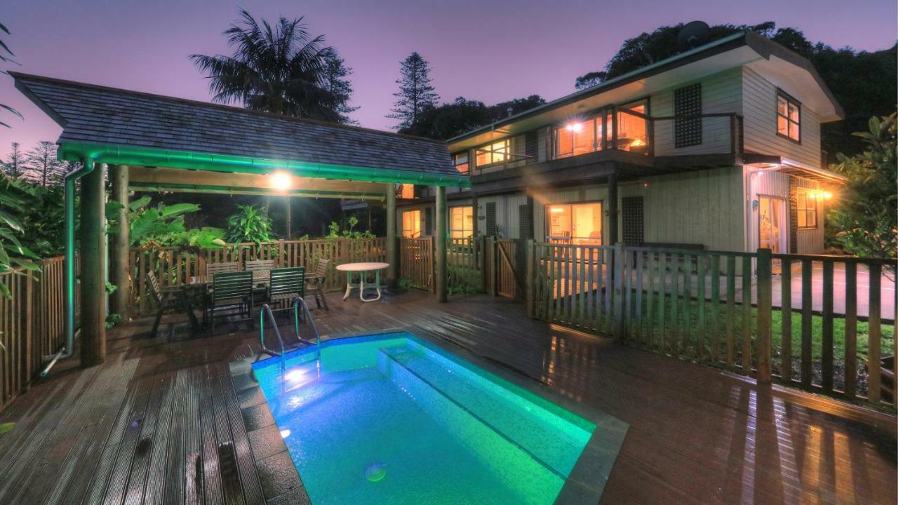 Hideaway Retreat Hotel Бернт Пайн Екстериор снимка